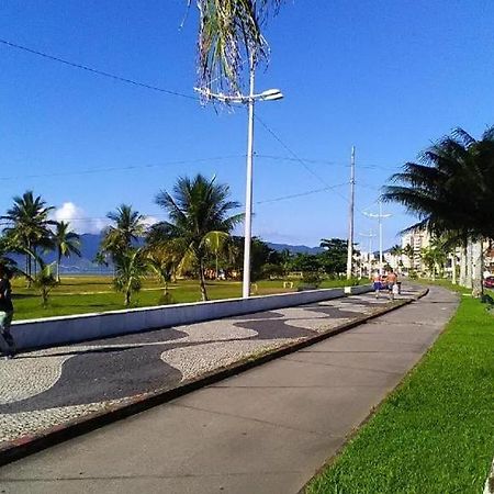 Вилла Casa Inteira Cravada Entre Os Principais Pontos Turisticos Карагуататуба Экстерьер фото