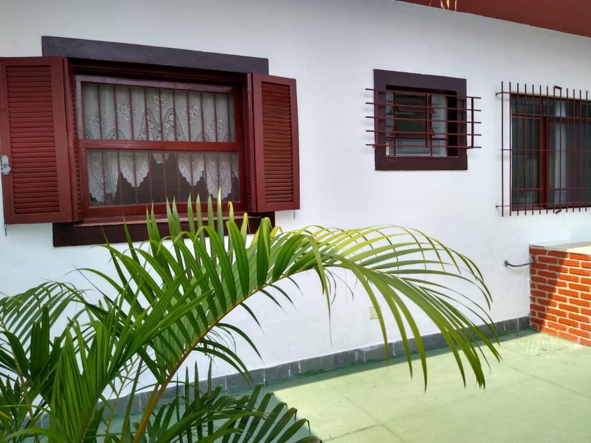 Вилла Casa Inteira Cravada Entre Os Principais Pontos Turisticos Карагуататуба Экстерьер фото