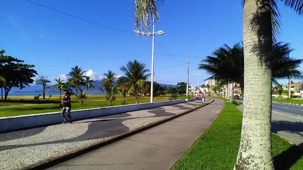 Вилла Casa Inteira Cravada Entre Os Principais Pontos Turisticos Карагуататуба Экстерьер фото